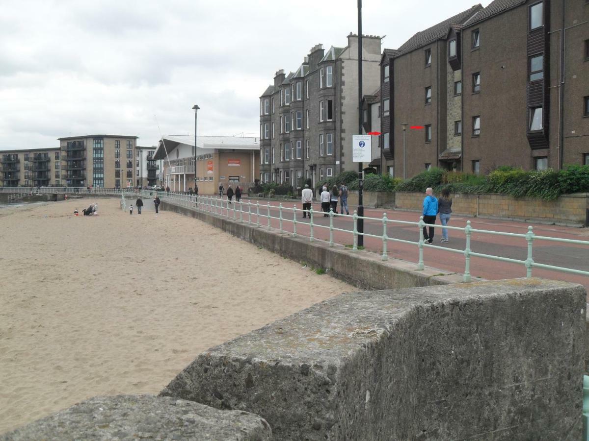Edinburgh Beach View Apartment Exterior photo